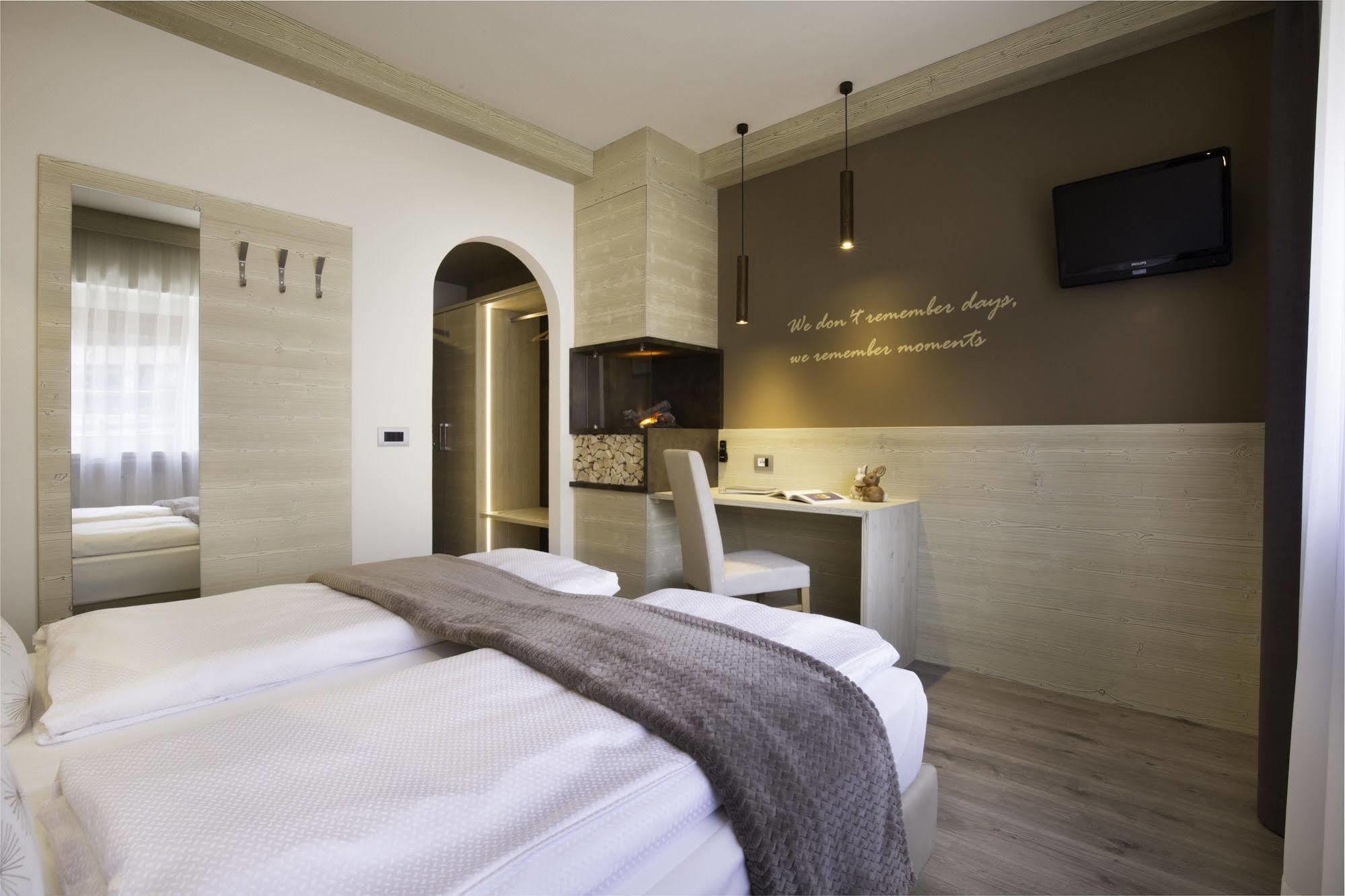 Hotel Azola Canazei Dış mekan fotoğraf