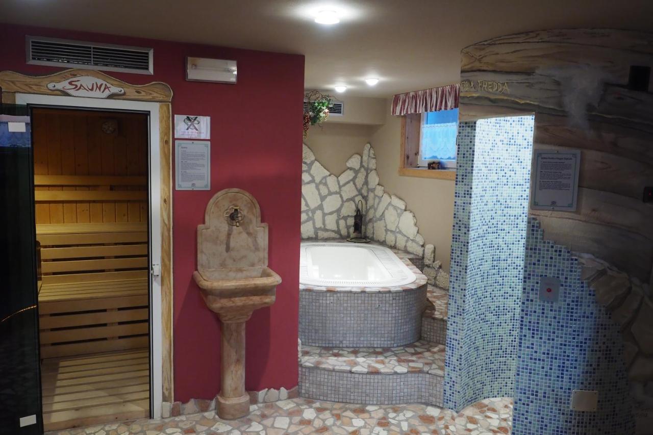Hotel Azola Canazei Dış mekan fotoğraf